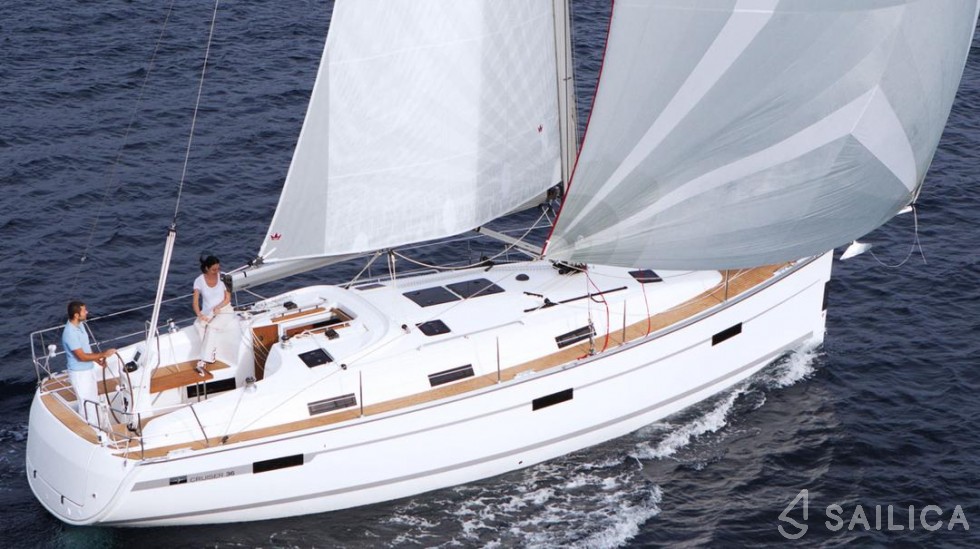 Bavaria 36 Cruiser - Yacht Charter Sailica