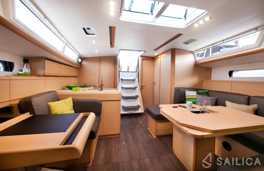 Sun Odyssey 479 - Yacht Charter Sailica