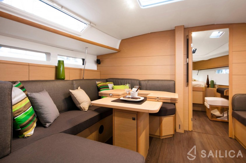 Sun Odyssey 479 - Yacht Charter Sailica