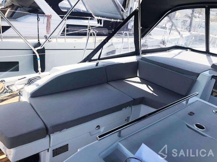 Oceanis 46.1 - Yacht Charter Sailica