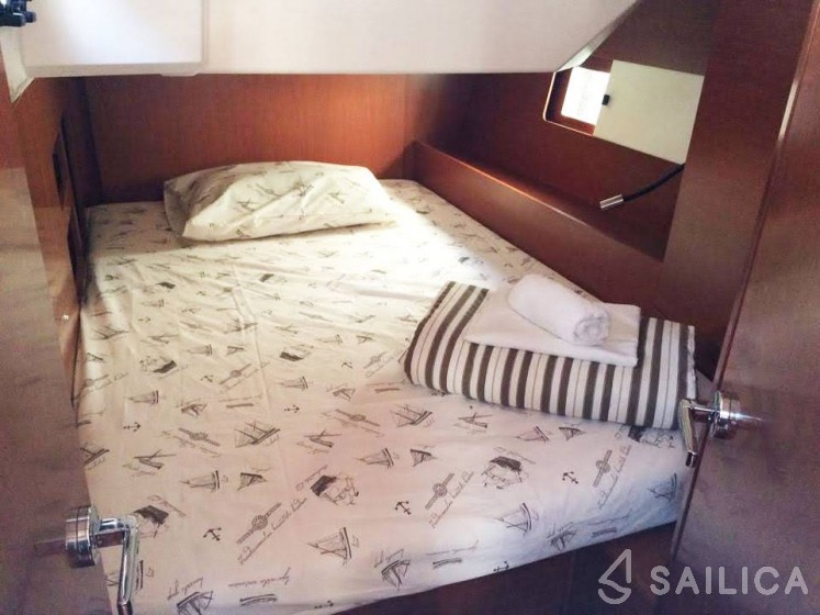 Oceanis 46.1 - Yacht Charter Sailica