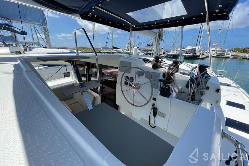 Lucia 40 - Yacht Charter Sailica