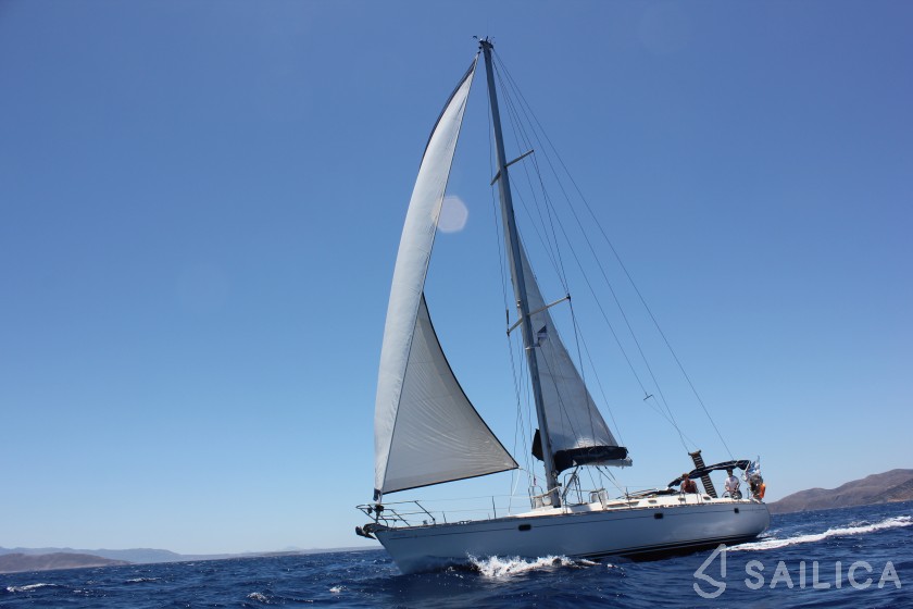 Sun Odyssey 52.2 - Yacht Charter Sailica