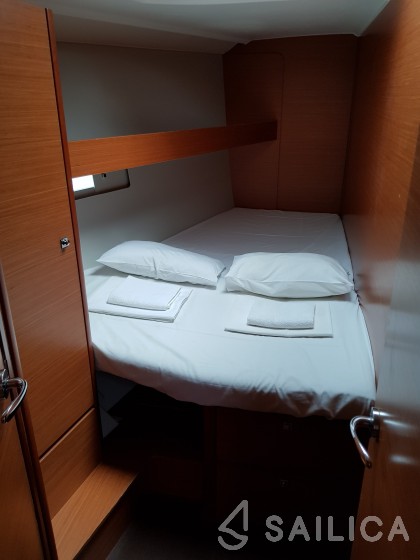 Dufour 460 GL - Yacht Charter Sailica