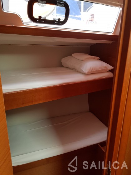 Dufour 460 GL - Yacht Charter Sailica