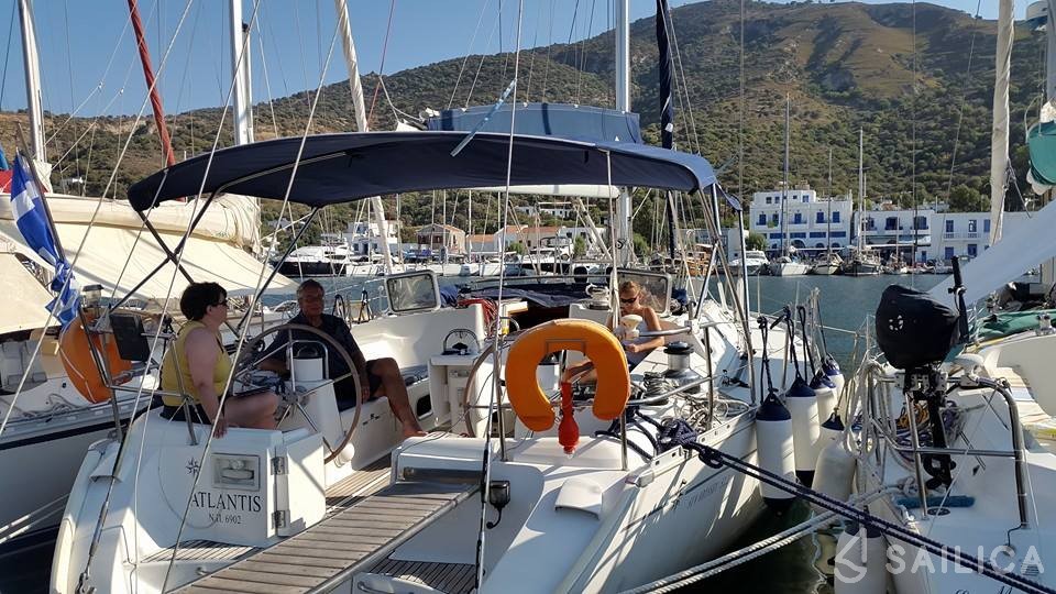 Sun Odyssey 52.2 - Yacht Charter Sailica