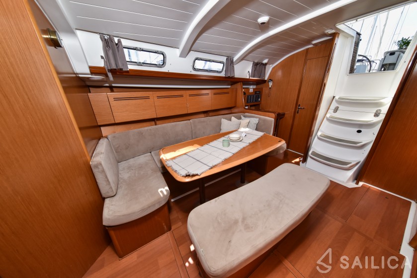 Cyclades 43.4 - Yacht Charter Sailica