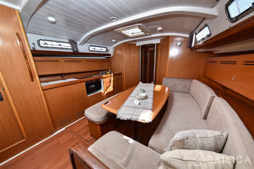 Cyclades 43.4 - Yacht Charter Sailica