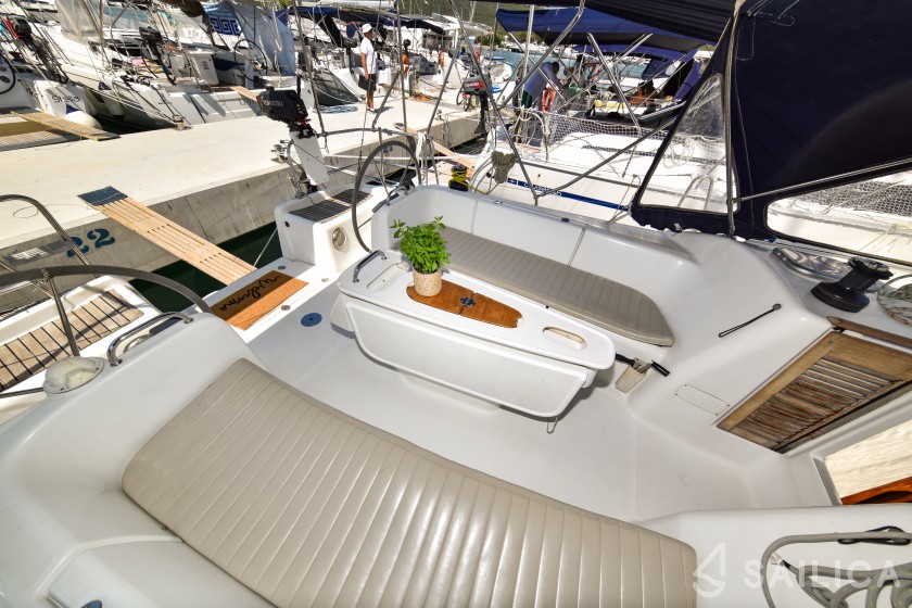 Cyclades 43.4 - Yacht Charter Sailica