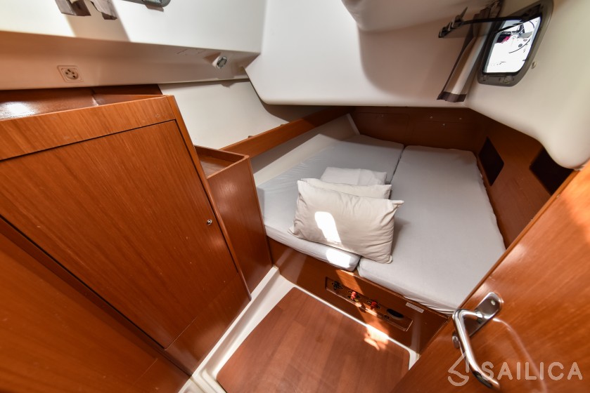 Cyclades 43.4 - Yacht Charter Sailica