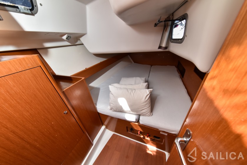 Cyclades 43.4 - Yacht Charter Sailica