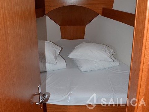 Cyclades 43.4 - Yacht Charter Sailica