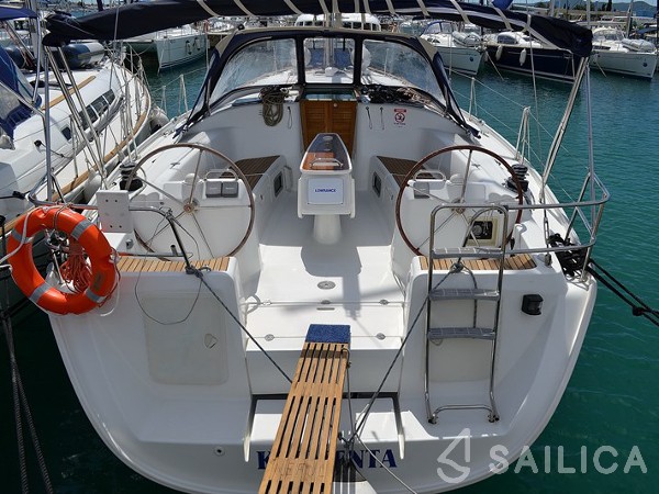 Cyclades 43.4 - Yacht Charter Sailica