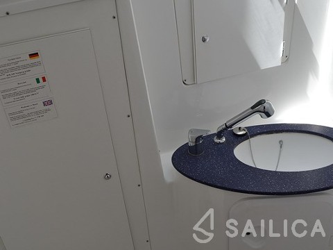 Cyclades 43.4 - Yacht Charter Sailica