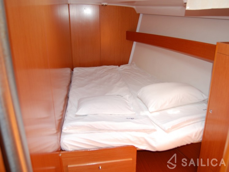 Cyclades 50.5 - Yacht Charter Sailica