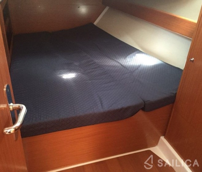 Cyclades 50.5 - Yacht Charter Sailica