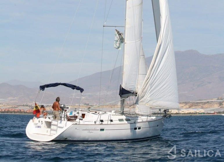 Oceanis 423 Clipper - Yacht Charter Sailica