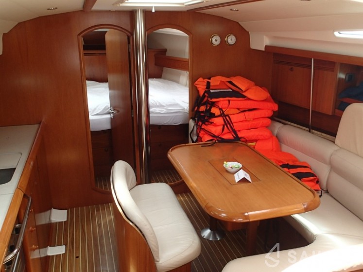 Sun Odyssey 45 - Yacht Charter Sailica