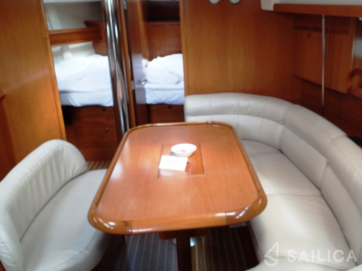 Sun Odyssey 45 - Yacht Charter Sailica