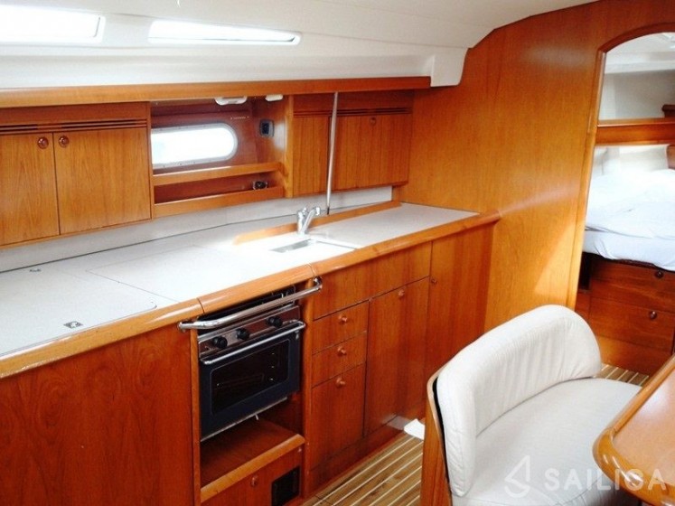 Sun Odyssey 45 - Yacht Charter Sailica
