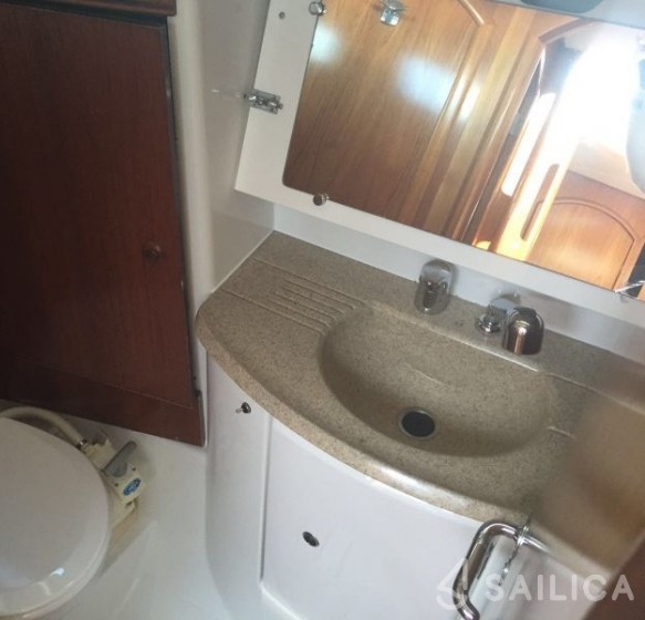 Sun Odyssey 45 - Yacht Charter Sailica