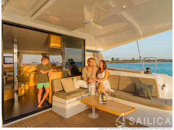 Lagoon 42 - Yacht Charter Sailica