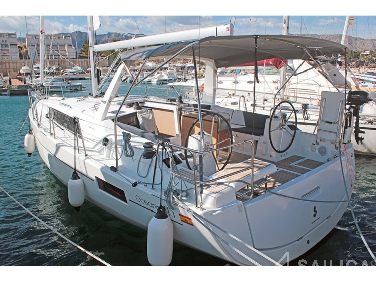 Oceanis 41.1 - Yacht Charter Sailica