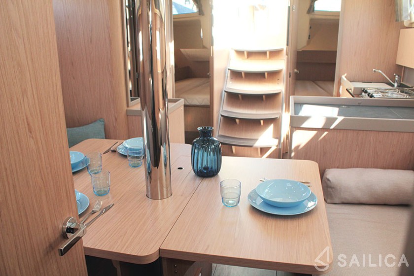 Oceanis 41.1 - Yacht Charter Sailica