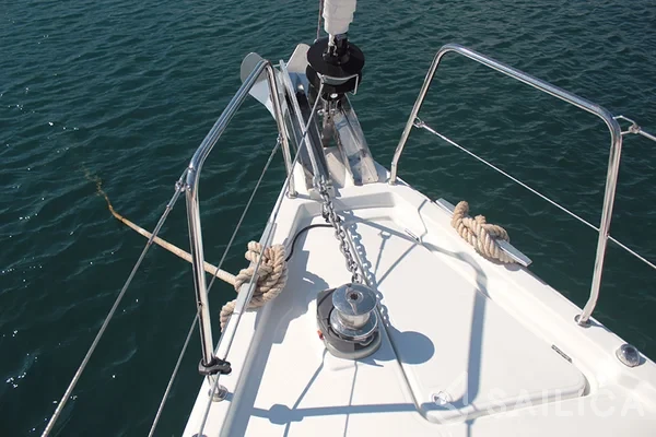 Oceanis 41.1 - Yacht Charter Sailica