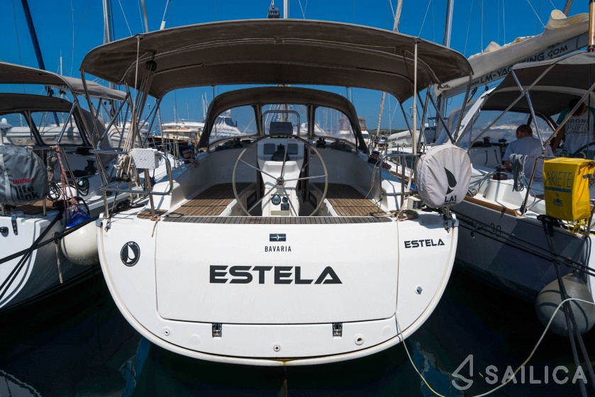 Bavaria 36 Cruiser - Yacht Charter Sailica
