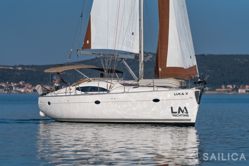 Elan 434 Impression - Yacht Charter Sailica