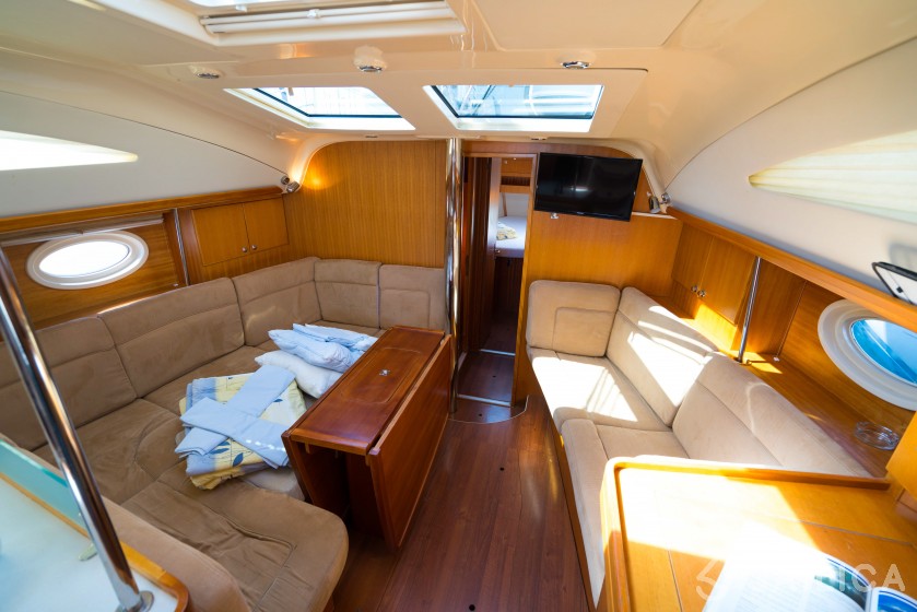Elan 434 Impression - Yacht Charter Sailica