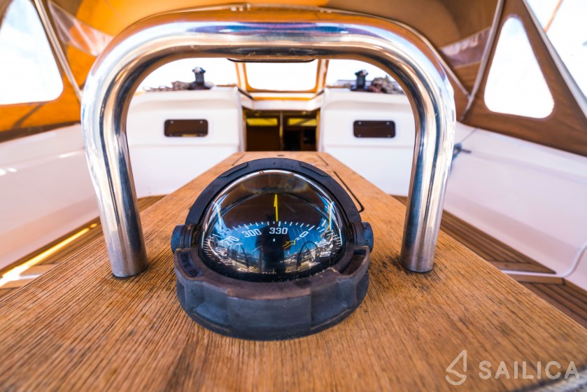Elan 434 Impression - Yacht Charter Sailica