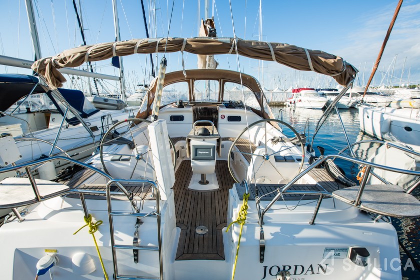 Elan 434 Impression - Yacht Charter Sailica
