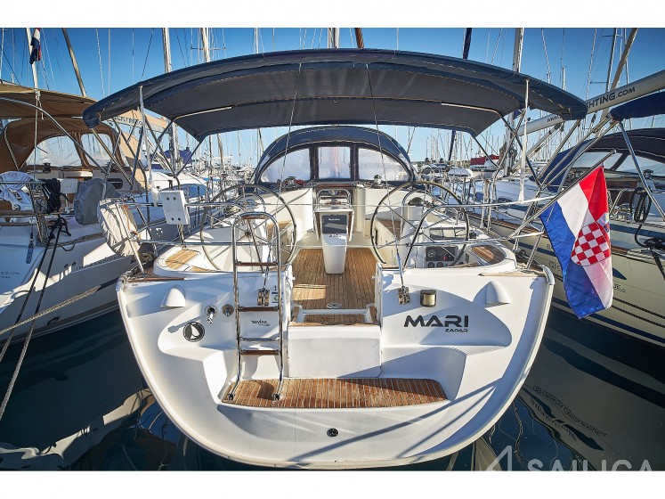 Sun Odyssey 43 - Yacht Charter Sailica