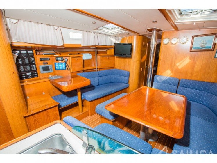 Sun Odyssey 43 - Yacht Charter Sailica