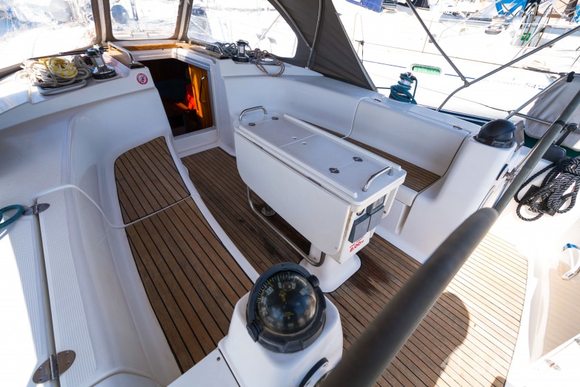Bavaria 44 - Yacht Charter Sailica