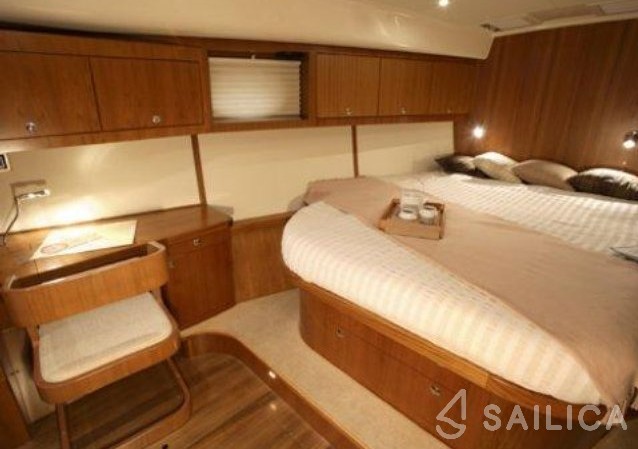 Elan 514 Impression - Yacht Charter Sailica