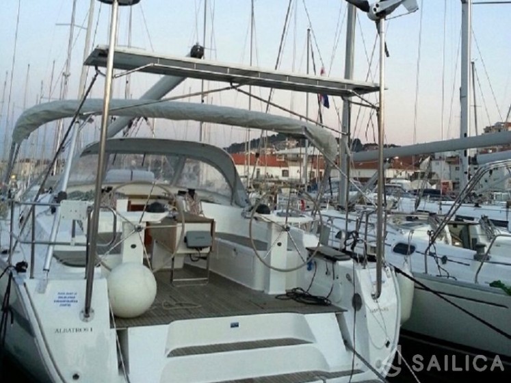 Bavaria Cruiser 45 - Yacht Charter Sailica