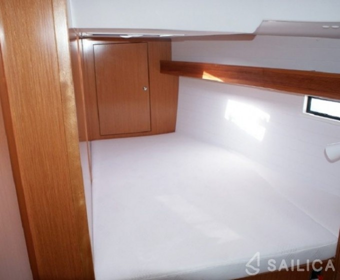 Bavaria 45 Cruiser - Yacht Charter Sailica