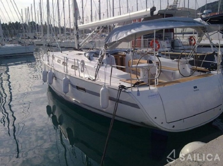 Bavaria 45 Cruiser - Yacht Charter Sailica