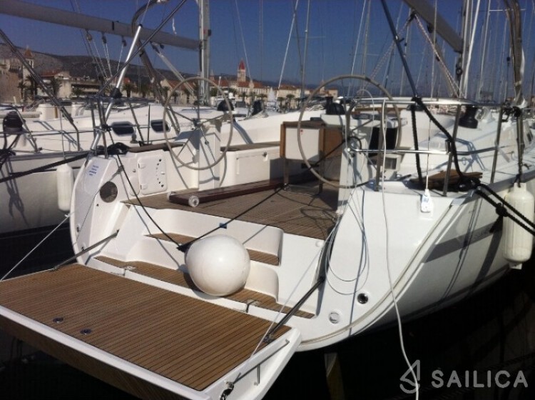 Bavaria 45 Cruiser - Yacht Charter Sailica