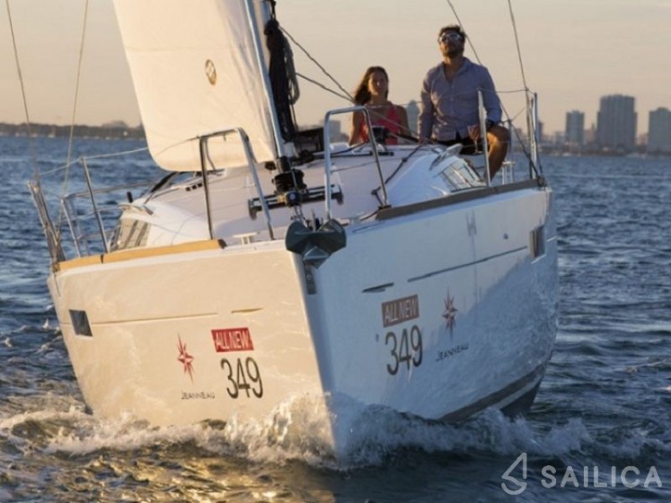 Bavaria 51 Cruiser - Yacht Charter Sailica