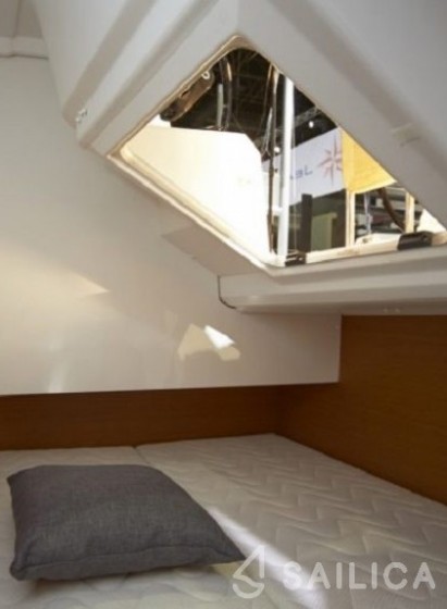 Bavaria 51 Cruiser - Yacht Charter Sailica