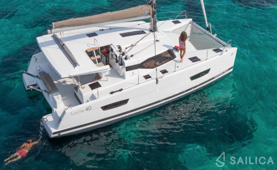 Lucia 40 - Yacht Charter Sailica