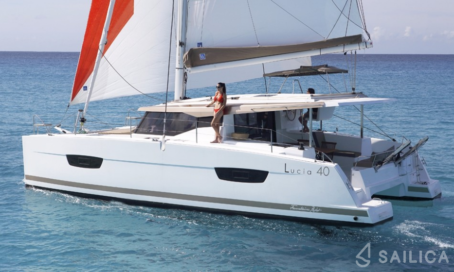 Lucia 40 - Yacht Charter Sailica
