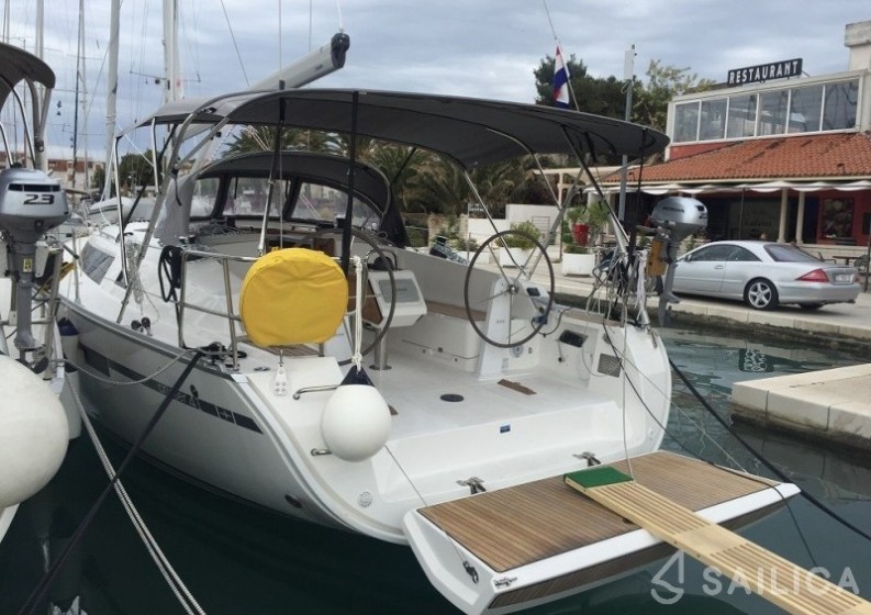 Bavaria 41 Cruiser - Yacht Charter Sailica
