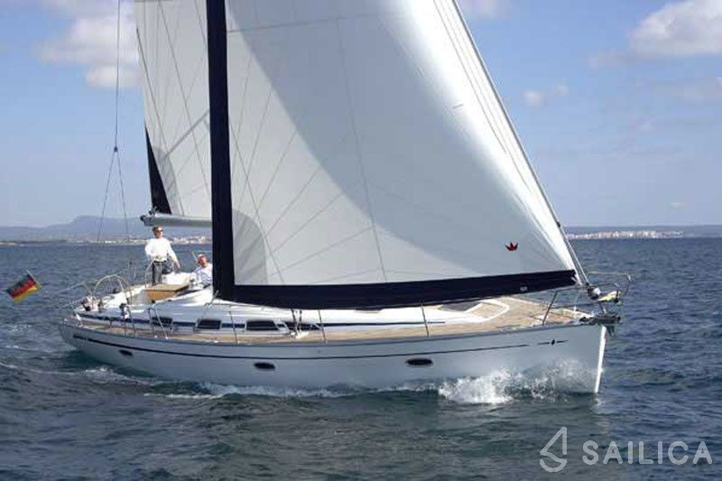 Bavaria 43 Cruiser - Yacht Charter Sailica