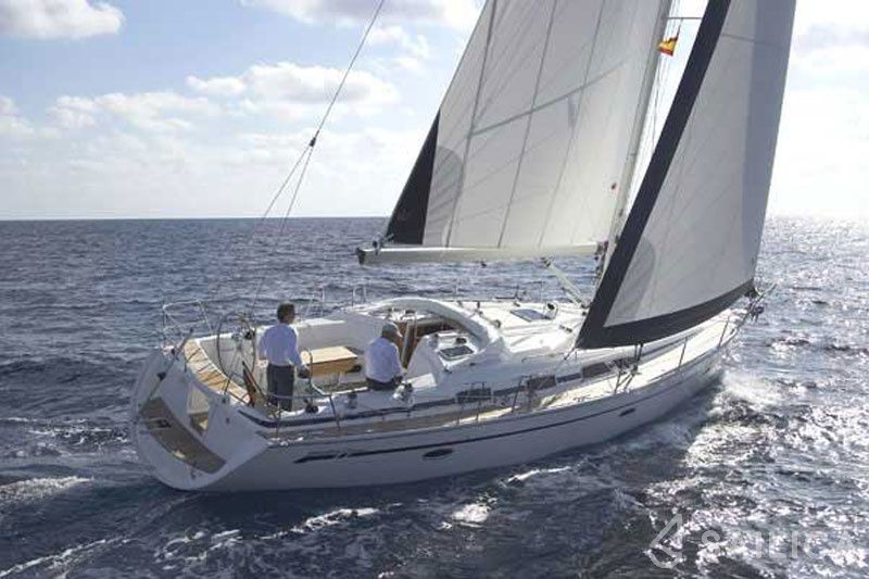 Bavaria 43 Cruiser - Yacht Charter Sailica