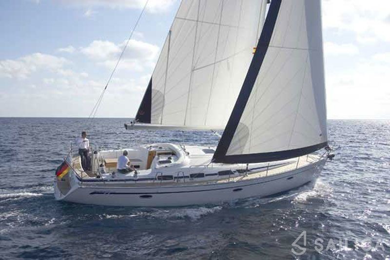 Bavaria 43 Cruiser - Yacht Charter Sailica